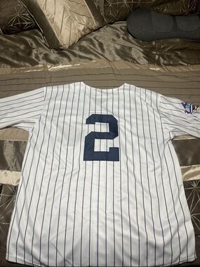 Derek Jeter NY Yankees Jersey #2 NWT